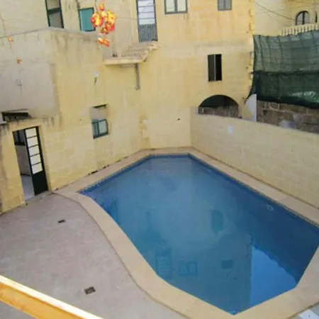 5 Bedrooms With Private Pool Terrace And Wifi At L Villa *
