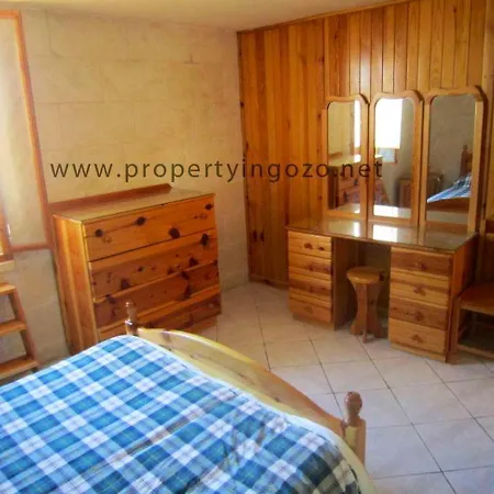 5 Bedrooms With Private Pool Terrace And Wifi At L